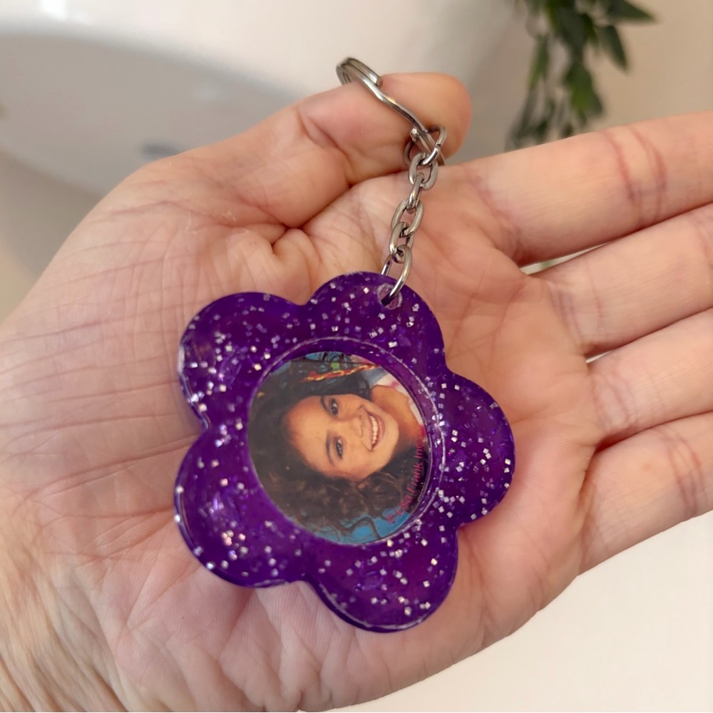 Vtg Lisa Frank Purple Glitter Flower Picture Frame/Mirror Keychain - Picture 5 of 5
